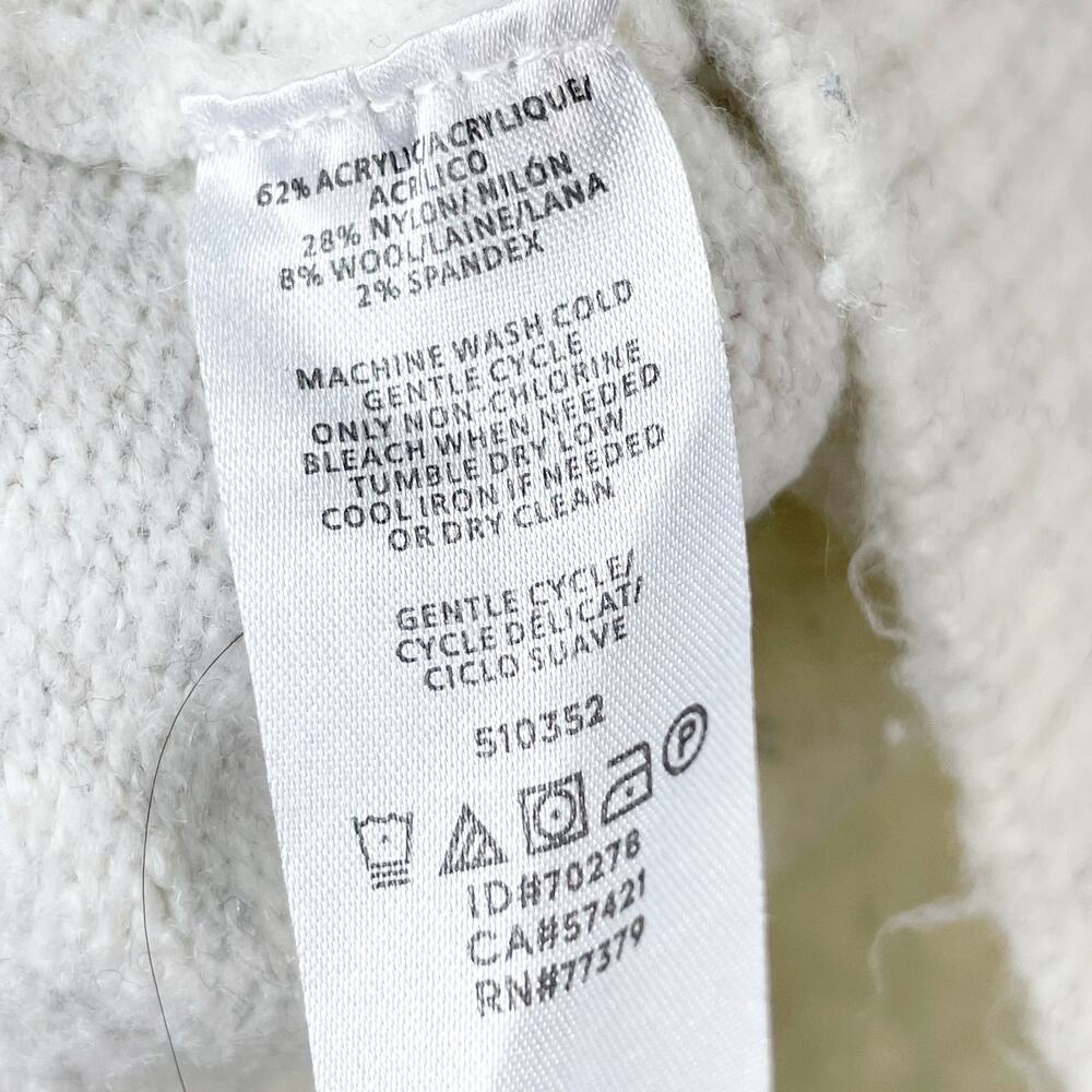 Ann Taylor Women's Oatmeal Cream Soft Off the Shoulder Sweater Size M Old Money - Picture 4 of 6